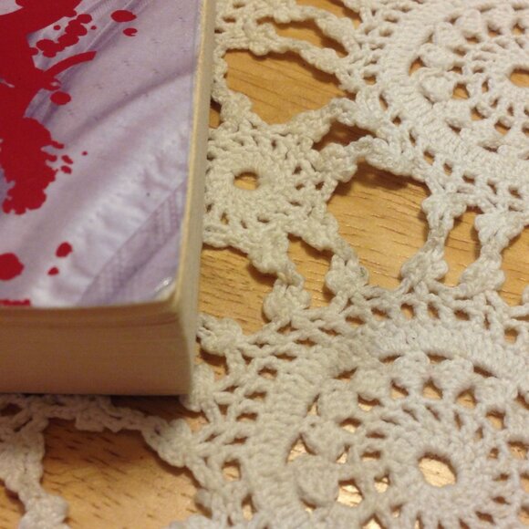 3 for $10 book sale! Serial Killer Crime - Darkly Dreaming Dexter - Picture 5 of 7